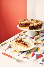 Cherry Crumble Round Cake