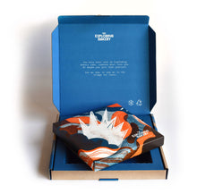 Exploding Bakery Letterbox Brownie box and delivery packaging.