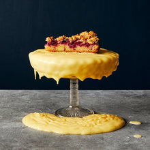 Cherry Crumble Round Cake